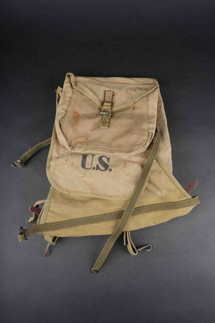 Borsa M1928 statunitense. In tela OD resistente. B