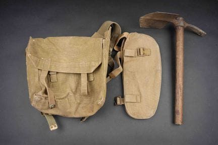 British equipment. Includes a small web canvas pac