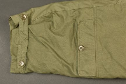 US A-10 flight pants. Made of khaki cotton fabric.