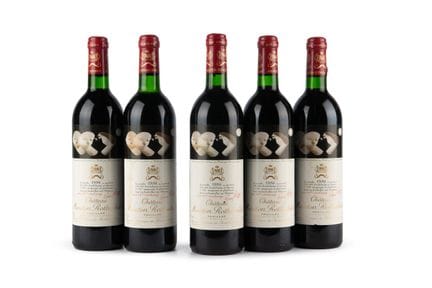 Château Mouton Rothschild 1986, 5 bouteilles
État 