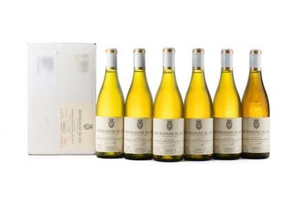 2005年康特·德·沃格（Comte de Vogue）勃艮第白葡萄酒，6瓶装
酒瓶状况：1x6瓶原