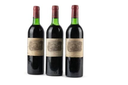 Chateau Lafite Rothschild 1982, 3 bottle

Parcel L