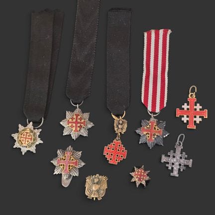 Ordre du Saint-Sépulcre de Jérusalem. 
Neuf décora