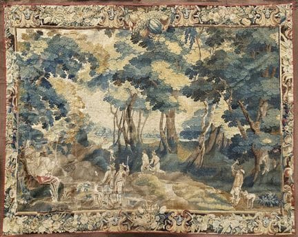 AUBUSSON. Tapisserie dite verdure à décor cynégéti