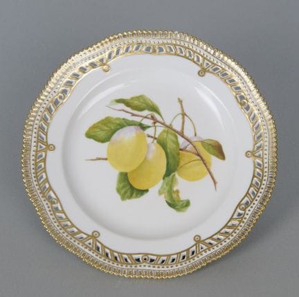 Royal Copenhagen, plato Flora Danica, primera sele