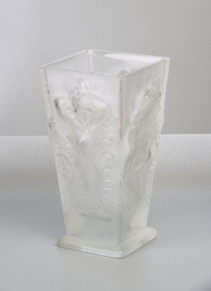 Grand vase, Lalique, « Les Quatre Saisons »
Grand 