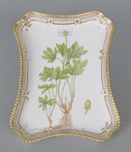 Royal Copenhagen, Flora Danica Tray, First Choice,
