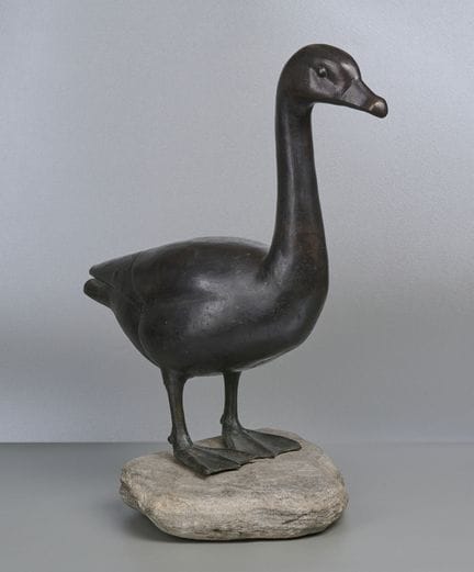 Grande scultura in bronzo raffigurante un'anatra
G