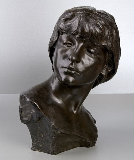 Grande busto femminile in bronzo, XIX secolo, firm