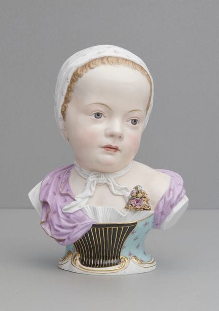 Busto infantil de porcelana de Meissen, primera se