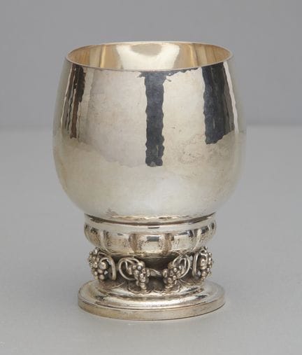 Taza grande, Georg Jensen, 296 C, «Grape»
Taza gra