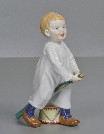 Niño de Meissen de Hentschel con tambor, primera s