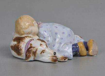 Niño de Meissen de Hentschel con perro, primera se