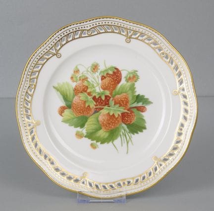 Royal Copenhagen, plato Flora Danica, fresas, prim
