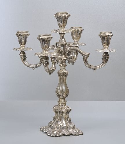 Gran candelabro de estilo barroco, plata 800
Gran 