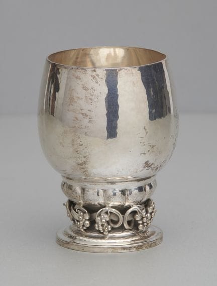 Taza grande, Georg Jensen, 296 C, «Grape»
Taza gra