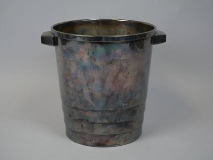 GALLIA
Cubitera para champán de metal plateado con
