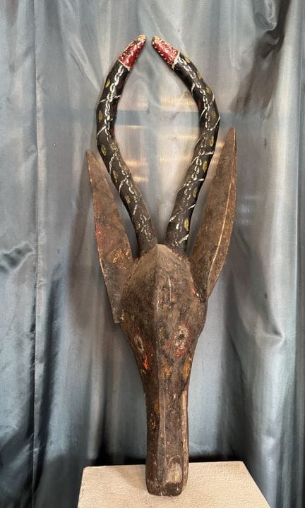 MASQUE - Mali
Milieu du XXe siècle. Bois, patine, 