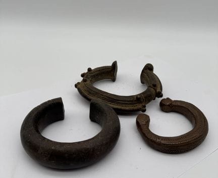 BRACELET-MONNAIE - Côte-d’Ivoire, Ghana - Akan
Pre