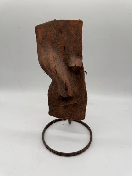 VISAGE STYLISE - « TOTEM » - 1998
Sculpture représ