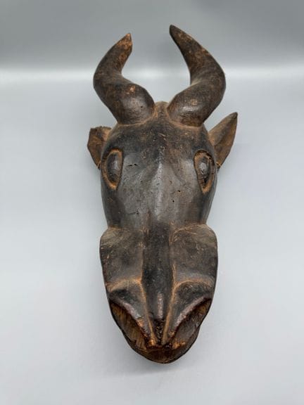 MASQUE-CIMIER BUFFLE - Grasslands, Cameroun - Bami