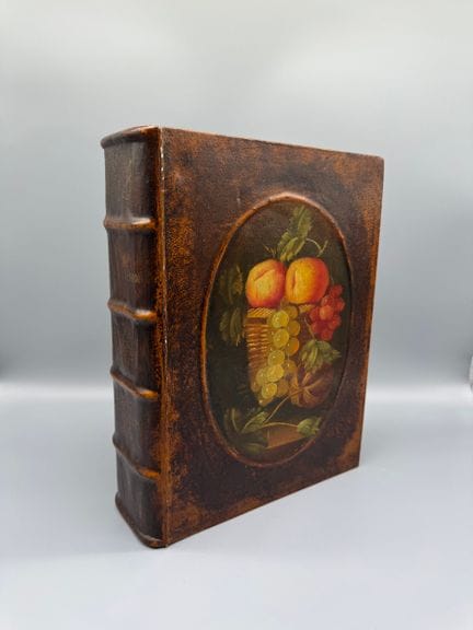 Cofanetto trompe-l’œil a forma di libro, rivestito