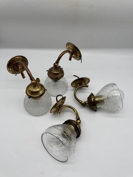 SUITE DE QUATRE APPLIQUES   ART DECO   CIRCA 1920-