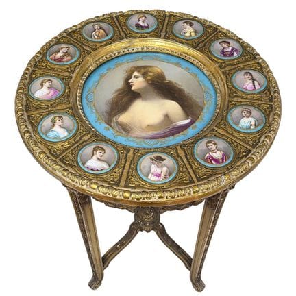Eccezionale tavolino da salotto in stile Sèvres co