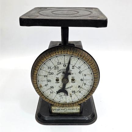 Antique American Family Scale Made by "American Cu