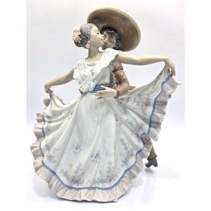 Lladro Vintage Large Porcelain Figures "Mexican Da