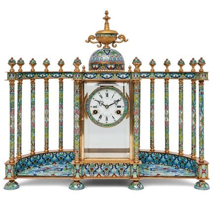 Vintage chinesische Cloisonné-Kaminuhr in Säulenga