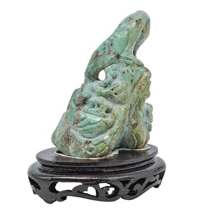 中国古董雕刻绿松石山景雕塑，20世纪早期，中国。艺术家/设计师/制造商：不详。标记：无。  材质：雕