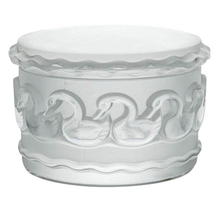 拉利克（Lalique）磨砂水晶“Canards”礼盒，20世纪中叶，法国。艺术家/设计师/制造商：