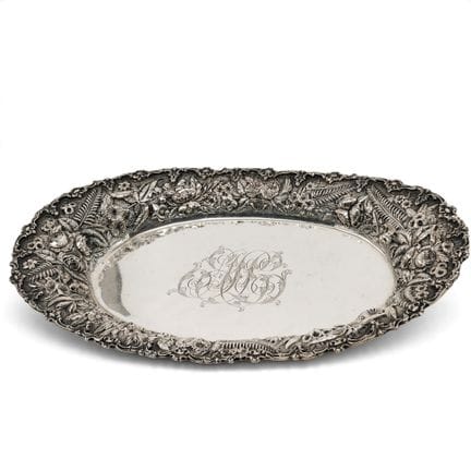 Antikes Stieff-Brottablett aus Sterlingsilber mit 