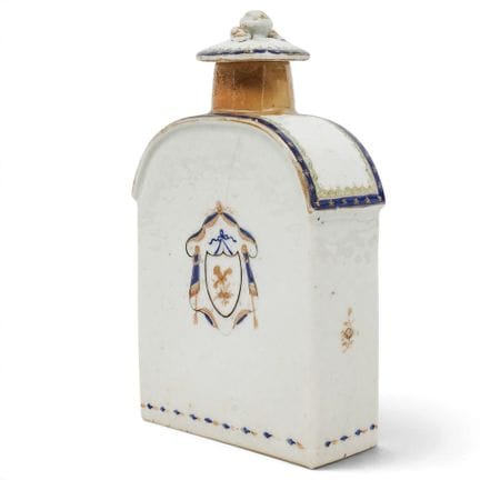 Chinese Flask-Shaped Porcelain Tea Caddy late 18th
