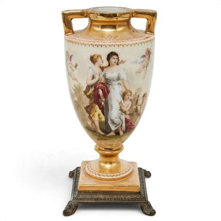Antike emaillierte Porzellanurne von Royal Vienna,