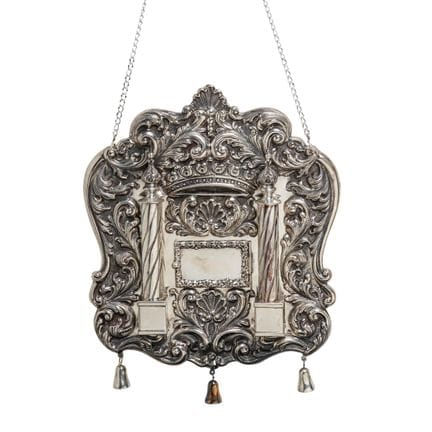 Italienisches Judaica-Tora-Brustschild aus 800er S