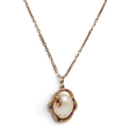 Collier avec pendentif en or jaune 14 carats repré