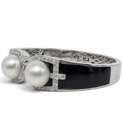 Bracelet manchette en or blanc 18 carats, diamants