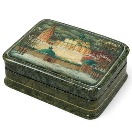 Russian Lacquered Trinket Box 20th Cent, Russia Ar
