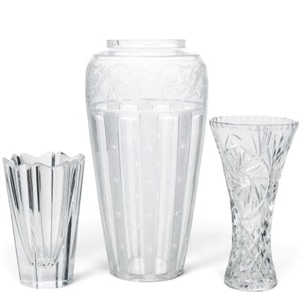 (3 pezzi) Assortimento di vasi in cristallo e vetr