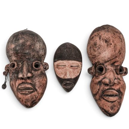 (Lot de 3) Masques tribaux africains en bois, XXe 