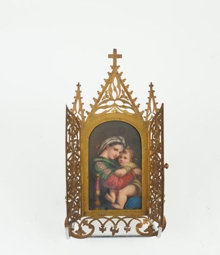 Cornice religiosa raffigurante la Vergine secondo 