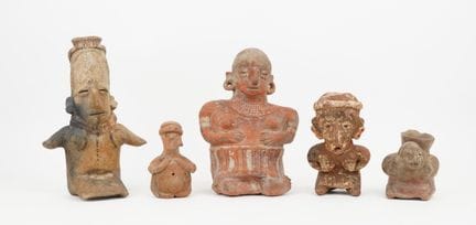 Set di cinque statuette in terracotta.
Messico
Epo
