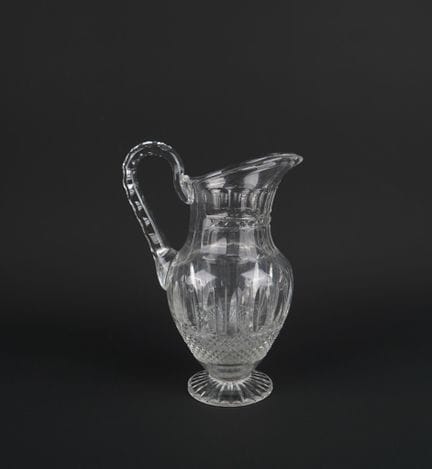SAINT LOUIS
TOMMY Model
Clear cut crystal water pi