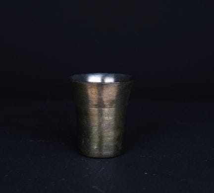 950°/00 silver goblet with a flared, fluted neck
M