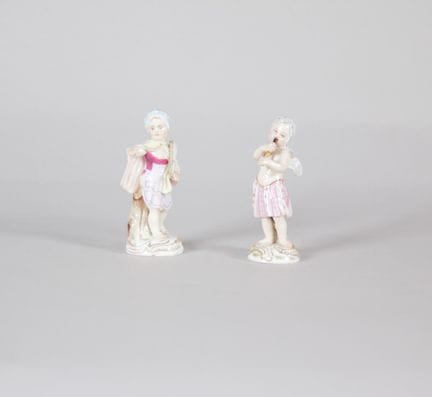 Meissen – Paire de statuettes de putti musiciens e
