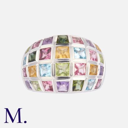 Bague sertie de pierres précieuses en or blanc 18 