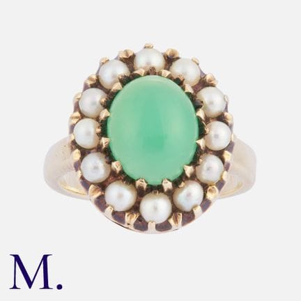 Bague en or jaune sertie d'une chrysoprase et de p