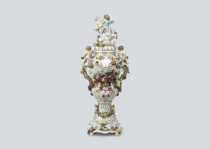DRESDEN, Vase mit Deckel, H 100,4 cm, markiert am 